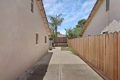 530 Mahogany Lane, Tracy, CA 95376 - Photo 39