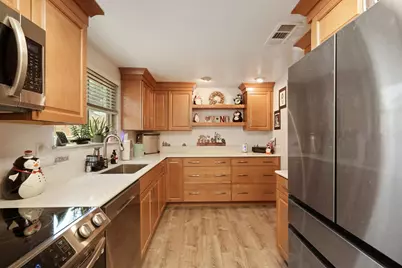 530 Mahogany Lane, Tracy, CA 95376 - Photo 17