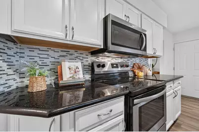1428 Gladstone Drive, Sacramento, CA 95864 - Photo 3