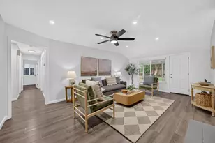 1428 Gladstone Dr, Sacramento, CA 95864 - Photo 13