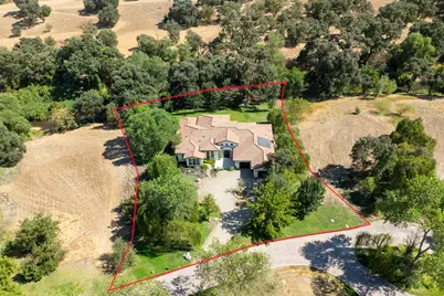 1316 Trails Way, Modesto, CA 95357 - Photo 3