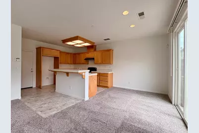 7443 Tisdale Way, Sacramento, CA 95822 - Photo 3
