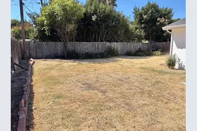 2406 W Hammer Lane, Stockton, CA 95209 - Photo 19