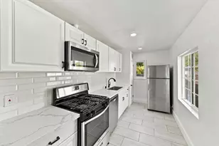 3434 San Carlos Wy, Sacramento, CA 95817 - Photo 21