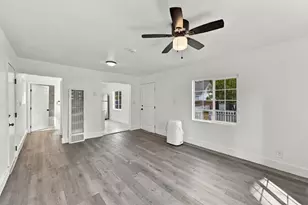 3434 San Carlos Wy, Sacramento, CA 95817 - Photo 23