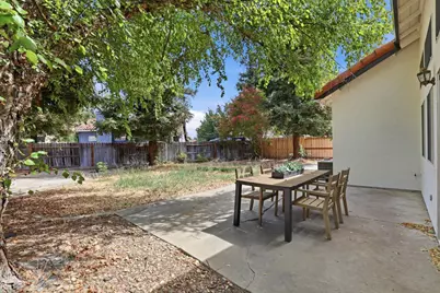 823 Claybury Court, Galt, CA 95632 - Photo 21