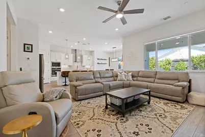4630 Trumpet Lily Way, Roseville, CA 95747 - Photo 7