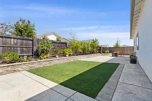 4630 Trumpet Lily Wy, Roseville, CA 95747 - Photo 33
