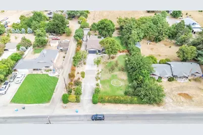 1807 Elmer Avenue, Yuba City, CA 95993 - Photo 7