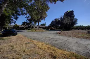 10355 Pellerin Rd, Waterford, CA 95386 - Photo 11