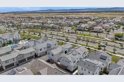 17335 Stargazer Drive, Lathrop, CA 95330 - Photo 33