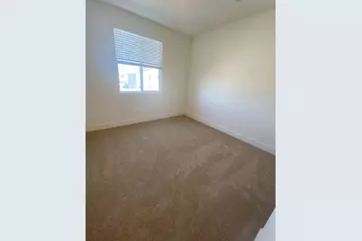 8121 Oxbow Landing Loop, Roseville, CA 95747 - Photo 11