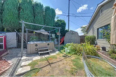 10504 Ambassador Drive, Rancho Cordova, CA 95670 - Photo 29