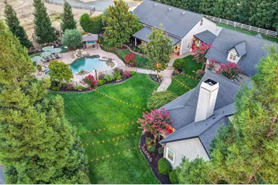8361 Eva Lane, Roseville, CA 95747 - Photo 9