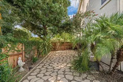 9139 Elkins Court, Elk Grove, CA 95758 - Photo 43