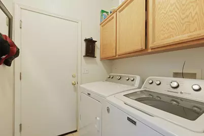 9139 Elkins Court, Elk Grove, CA 95758 - Photo 15
