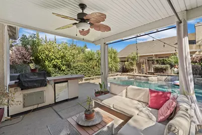 9139 Elkins Court, Elk Grove, CA 95758 - Photo 3