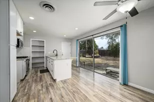 6043 Keats Cir, Orangevale, CA 95662 - Photo 13
