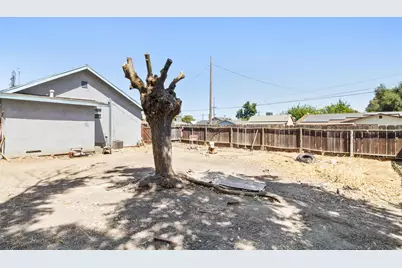629 E H Street, Oakdale, CA 95361 - Photo 23