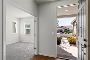 2636 Glen Echo Ln, Manteca, CA 95336 - Photo 13