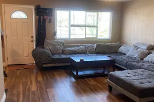 8712 Elk Way, Elk Grove, CA 95624 - Photo 3