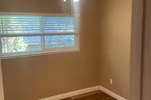 8712 Elk Way, Elk Grove, CA 95624 - Photo 17