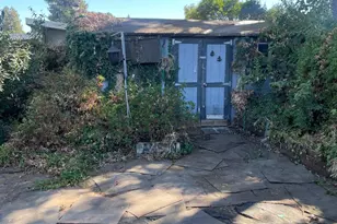 8712 Elk Way, Elk Grove, CA 95624 - Photo 21