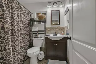 2235 E Stadium Dr, Stockton, CA 95205 - Photo 29
