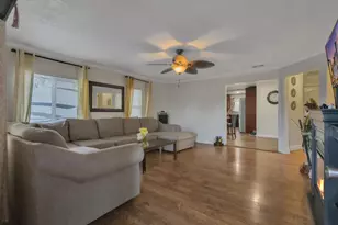 2235 E Stadium Dr, Stockton, CA 95205 - Photo 7