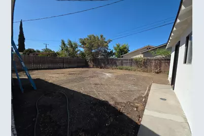 2347 E Alpine Avenue, Stockton, CA 95205 - Photo 19