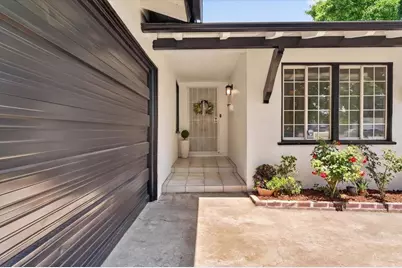 4437 Stockbridge Avenue, Sacramento, CA 95842 - Photo 9