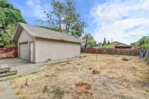 564 Lindsay Ave, Sacramento, CA 95838 - Photo 27