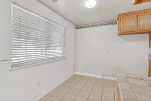 564 Lindsay Ave, Sacramento, CA 95838 - Photo 9