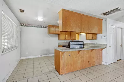 564 Lindsay Avenue, Sacramento, CA 95838 - Photo 7