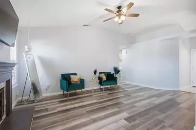 905 Herring Avenue, Rio Linda, CA 95673 - Photo 3