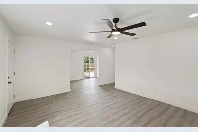 3205 E Marsh Street, Stockton, CA 95205 - Photo 9