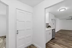 3033 Radnor Way, Modesto, CA 95350 - Photo 5