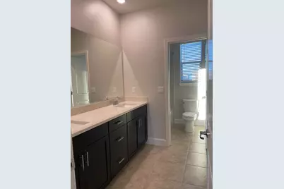 10504 Waltz Way, Elk Grove, CA 95757 - Photo 11