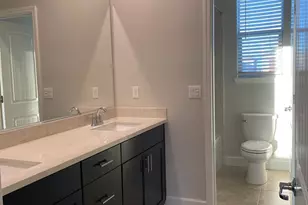10504 Waltz Wy, Elk Grove, CA 95757 - Photo 11