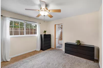 8880 Leue Avenue, Orangevale, CA 95662 - Photo 17