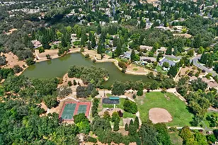 8721 Petite Creek Dr, Orangevale, CA 95662 - Photo 35