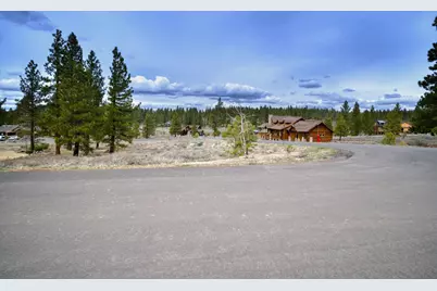 10554 Courtenay Lane, Truckee, CA 96161 - Photo 7