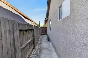 7912 Kelvedon Way, Sacramento, CA 95829 - Photo 43