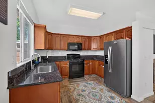 7912 Kelvedon Way, Sacramento, CA 95829 - Photo 13