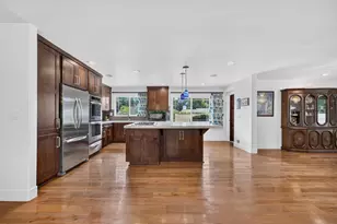 211 Callnon Ct, Sacramento, CA 95864 - Photo 17