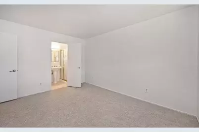 5017 Springfield Way, Sacramento, CA 95841 - Photo 31