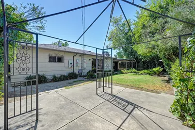 5017 Springfield Way, Sacramento, CA 95841 - Photo 41