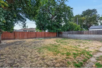 1444 Stoddard Street, Sacramento, CA 95822 - Photo 27