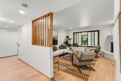 5615 Surf Way, Sacramento, CA 95822 - Photo 9