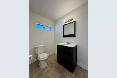 1824 E Acacia Street, Stockton, CA 95205 - Photo 23